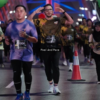 Runner Photo 6717999