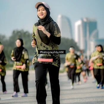 Runner Photo 6718006