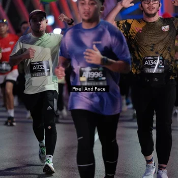 Runner Photo 6718014