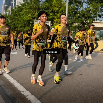Runner Photo 6718023