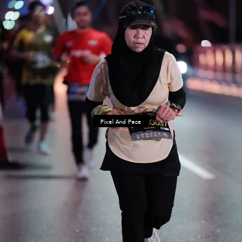 Runner Photo 6718031