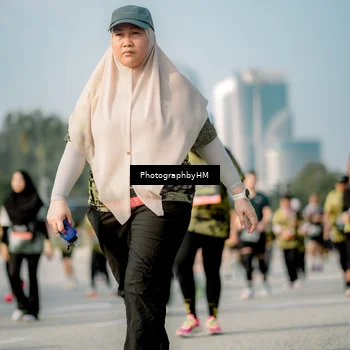 Runner Photo 6718042