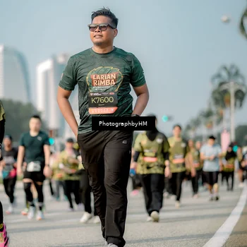 Runner Photo 6718048