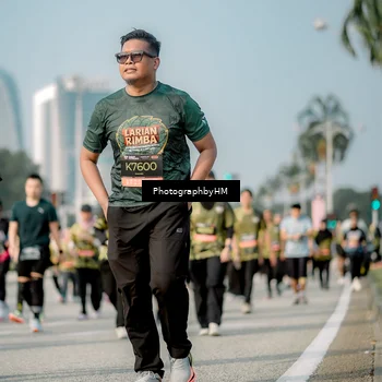 Runner Photo 6718049