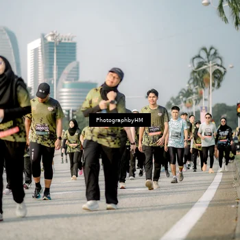 Runner Photo 6718052