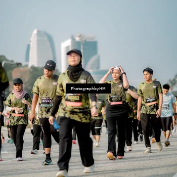 Runner Photo 6718068