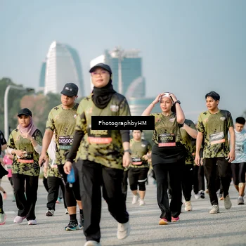 Runner Photo 6718072