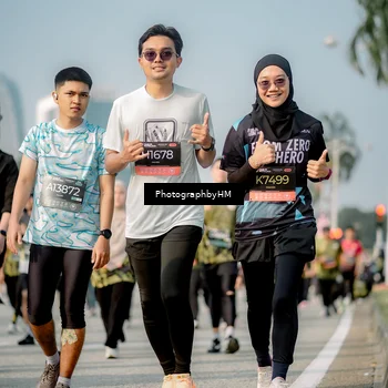 Runner Photo 6718088