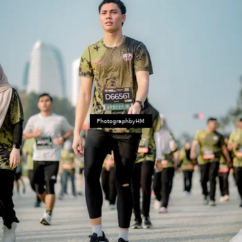 Runner Photo 6718092