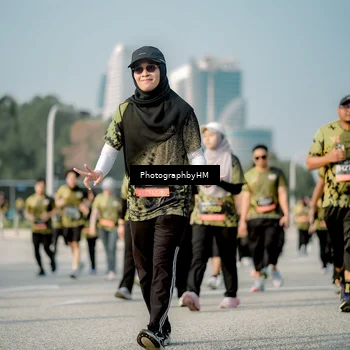 Runner Photo 6718095