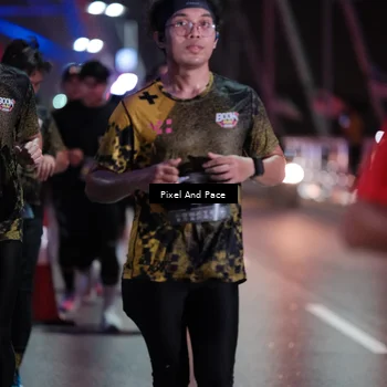 Runner Photo 6718104