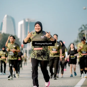 Runner Photo 6718141