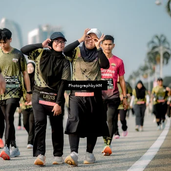 Runner Photo 6718144