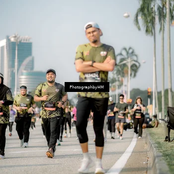 Runner Photo 6718168