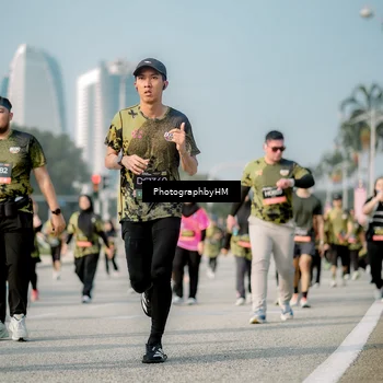 Runner Photo 6718177