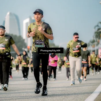 Runner Photo 6718178