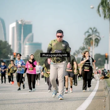 Runner Photo 6718190
