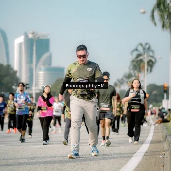 Runner Photo 6718191