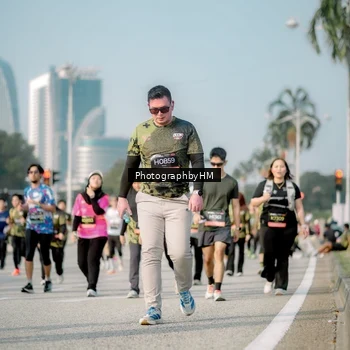 Runner Photo 6718193