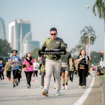 Runner Photo 6718195