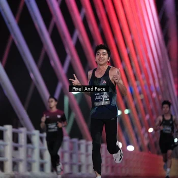 Runner Photo 6718211