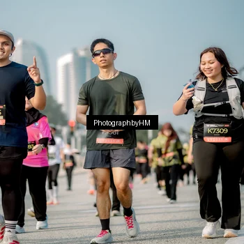 Runner Photo 6718212