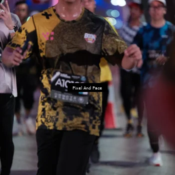 Runner Photo 6718224
