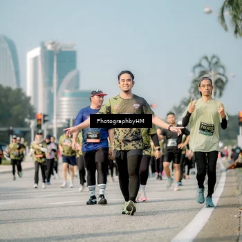 Runner Photo 6718246