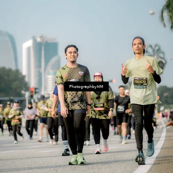 Runner Photo 6718257