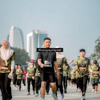 Runner Photo 6718277