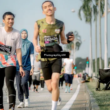 Runner Photo 6718307