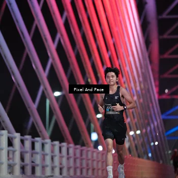 Runner Photo 6718315