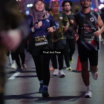 Runner Photo 6718368