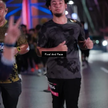 Runner Photo 6718397