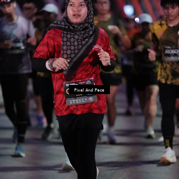 Runner Photo 6718419