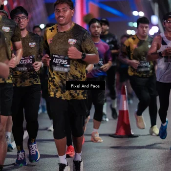 Runner Photo 6718451