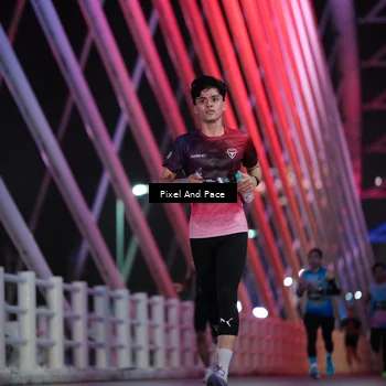 Runner Photo 6718480