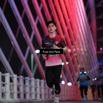 Runner Photo 6718537