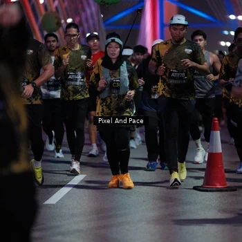 Runner Photo 6718577