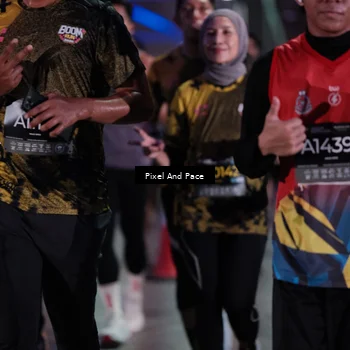 Runner Photo 6718593