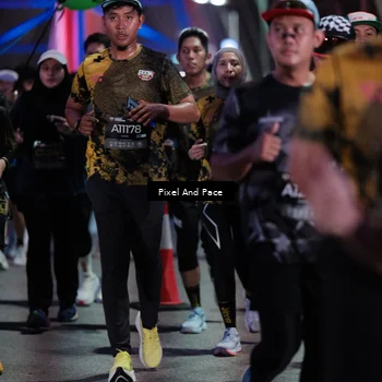Runner Photo 6718594