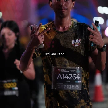 Runner Photo 6718656