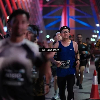 Runner Photo 6718802