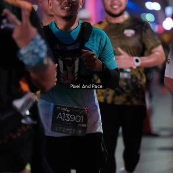 Runner Photo 6718852
