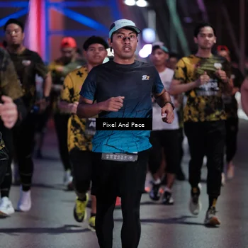 Runner Photo 6718904