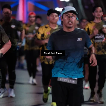 Runner Photo 6718926