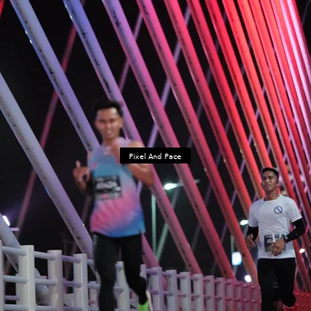 Runner Photo 6719057