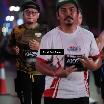 Runner Photo 6719079