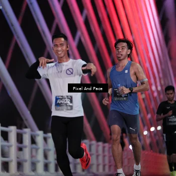 Runner Photo 6719217