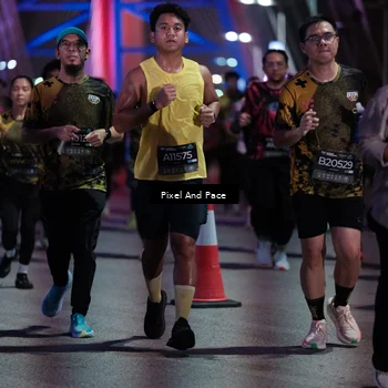 Runner Photo 6719238